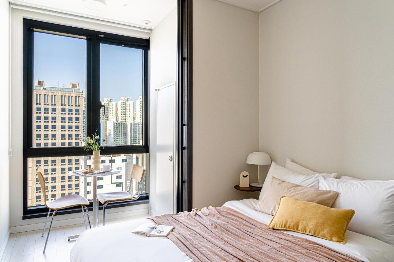 Urbanstay Seomyeon Busan Exterior foto