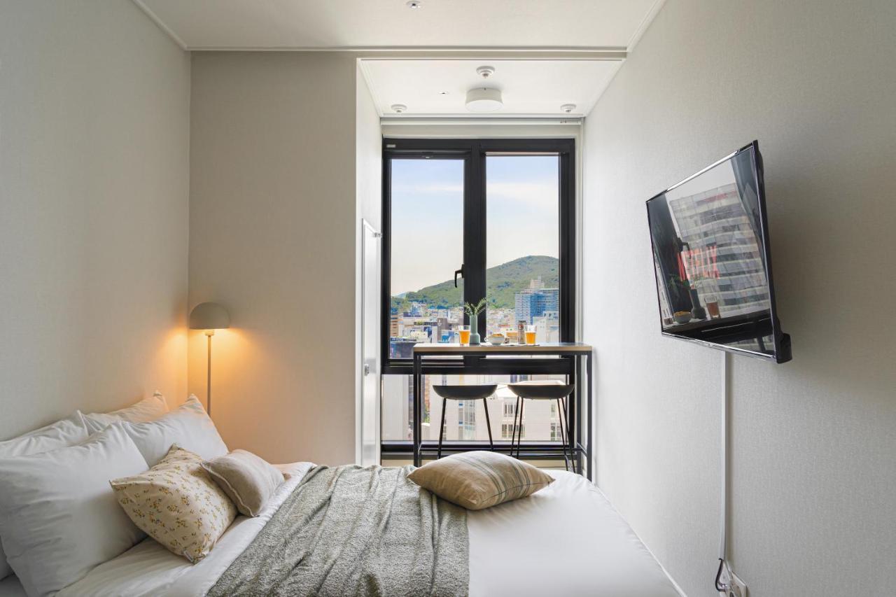 Urbanstay Seomyeon Busan Exterior foto