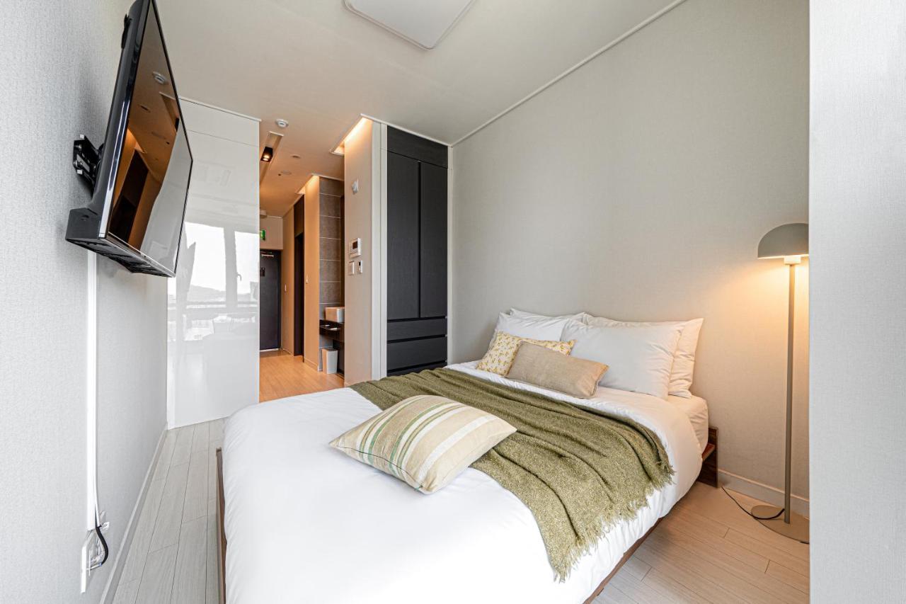 Urbanstay Seomyeon Busan Exterior foto